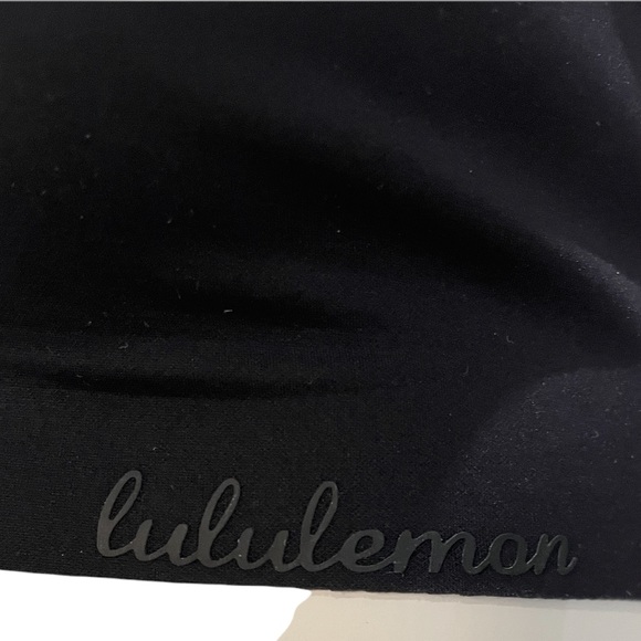 Lululemon light support sports bra - Picture 5 of 5